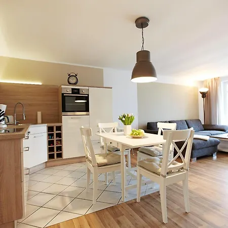 Haus Strandeck Nordstrand 18 *